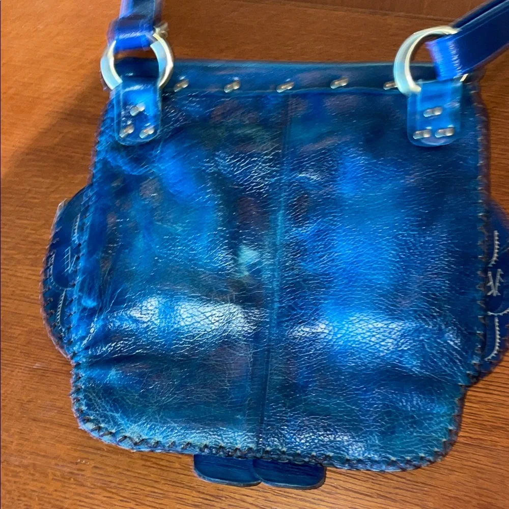 Vintage leather Blue Owl 🦉 Crossbody Bag